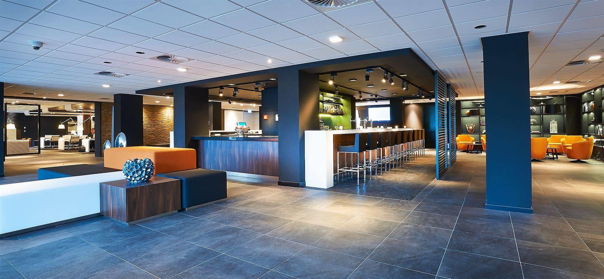 Postillion Hotel Dordrecht Bagian luar foto