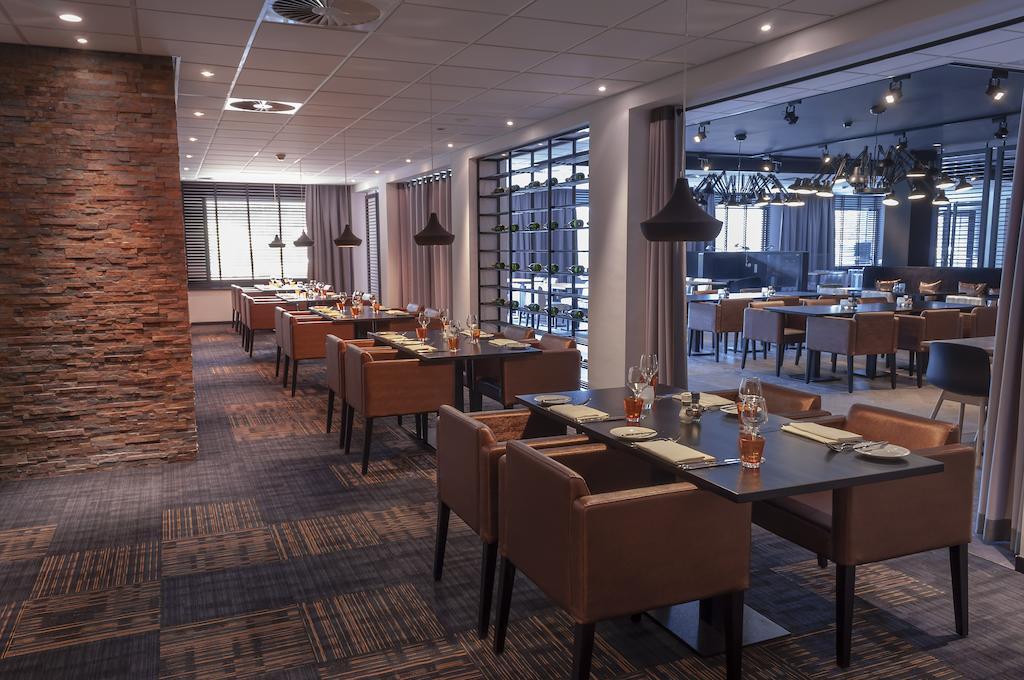 Postillion Hotel Dordrecht Bagian luar foto