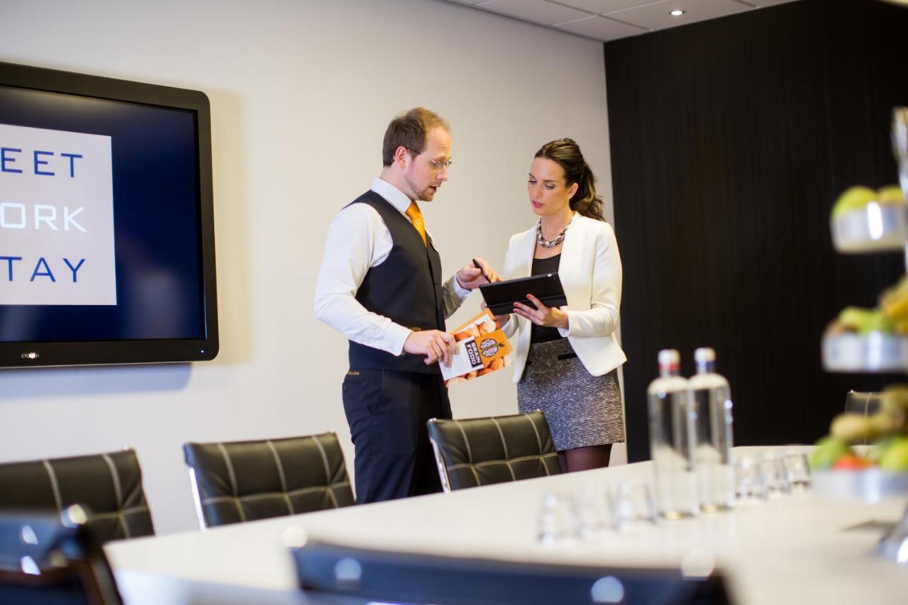 Postillion Hotel Dordrecht Bagian luar foto